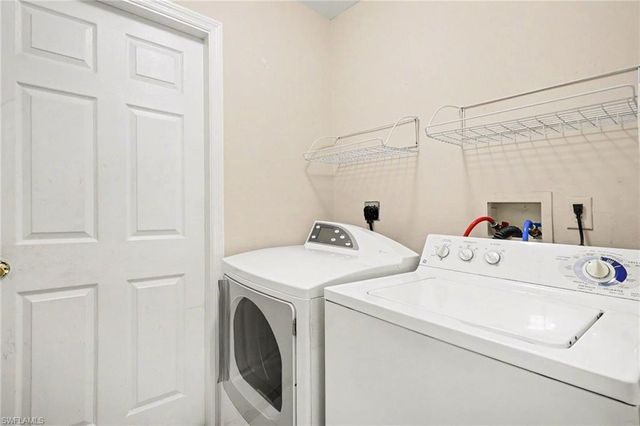 1209 SW 39th ST, Cape Coral, FL 33914