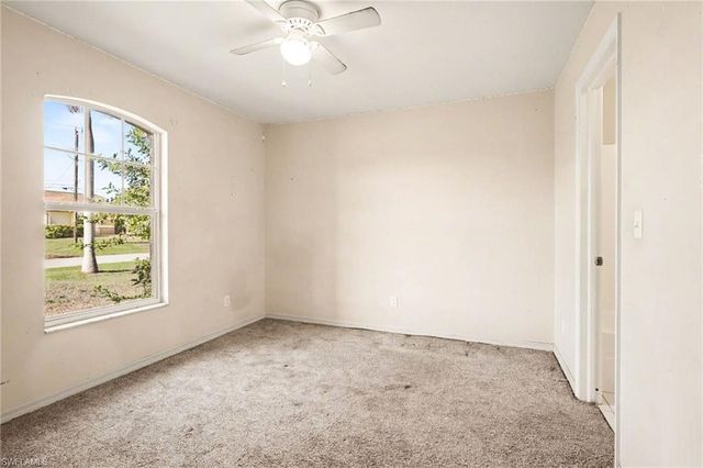 1209 SW 39th ST, Cape Coral, FL 33914