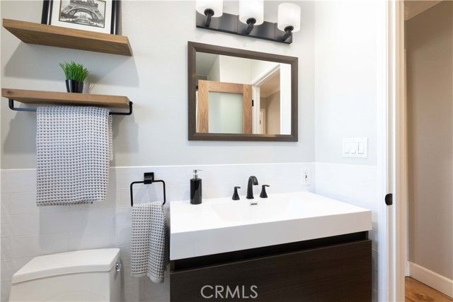 5425 Stevely, Lakewood, CA 90713