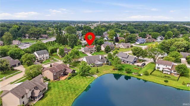 2002 Traders Crossing, Fort Wayne, IN 46845