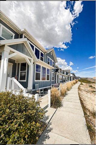 7403 S OLIVINE RIVER LN, West Jordan, UT 84081