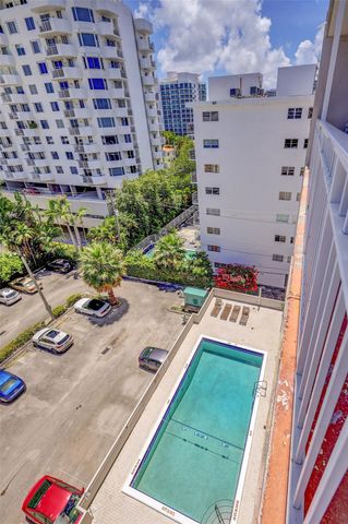 1300 Lincoln Rd D-804, Miami Beach, FL 33139