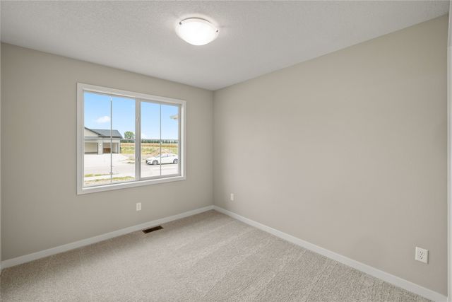 6523 NE George Avenue, Pleasant Hill, IA 50327