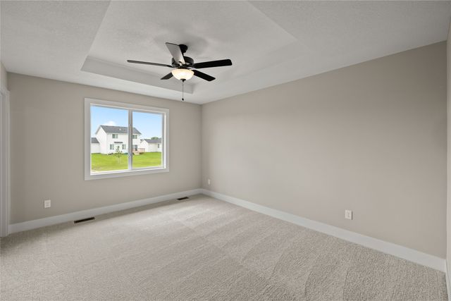 6523 NE George Avenue, Pleasant Hill, IA 50327