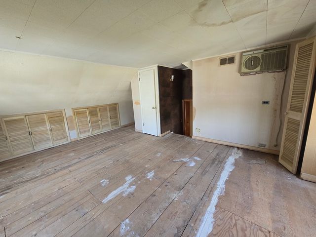 7742 S Oketo Avenue, Bridgeview, IL 60455