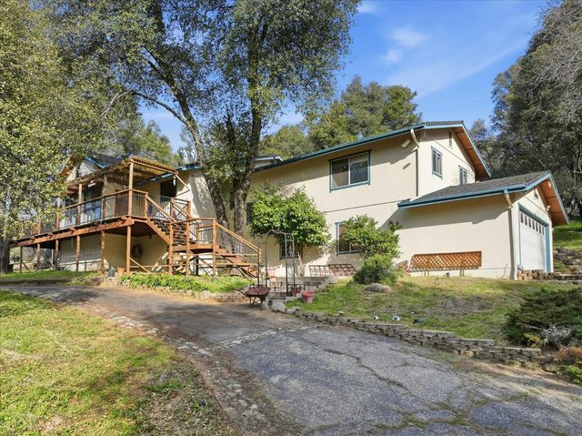 51590 Coyote Ridge Rd, Oakhurst, CA 93644