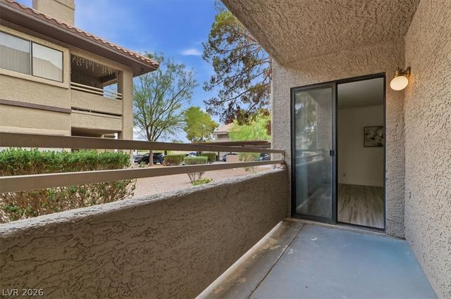 5042 South Rainbow Boulevard 101, Las Vegas, NV 89118