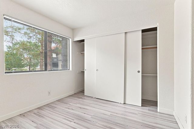 5042 South Rainbow Boulevard 101, Las Vegas, NV 89118