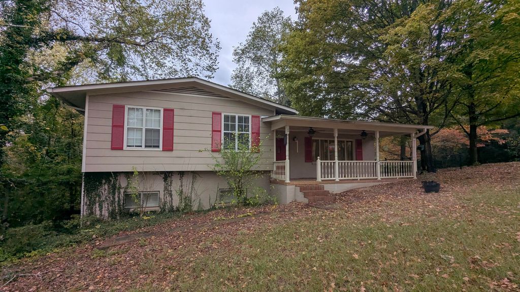 1 Alpine Drive, Lafayette, GA 30728