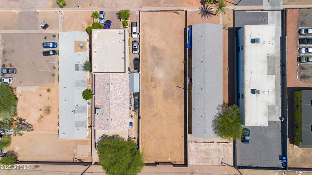 2145 E TAYLOR Street 11, Phoenix, AZ 85006