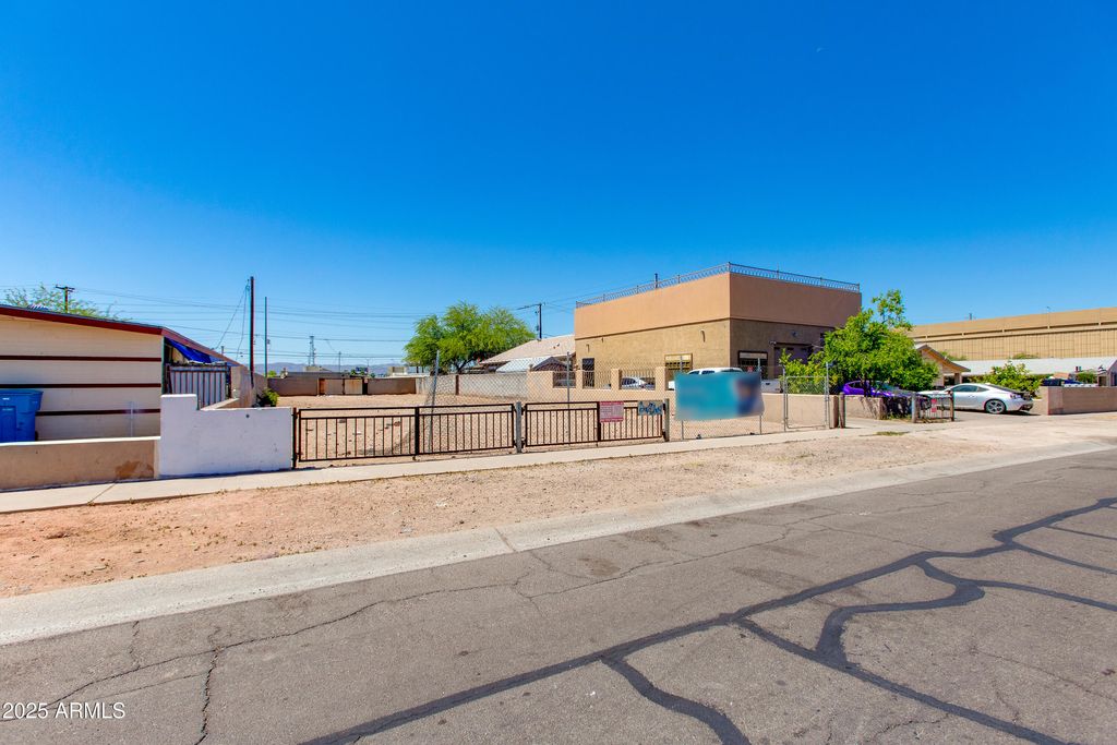 2145 E TAYLOR Street 11, Phoenix, AZ 85006 — photo 4