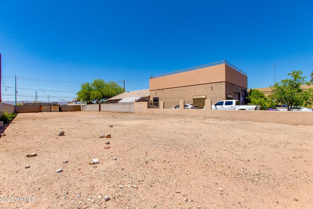 2145 E TAYLOR Street 11, Phoenix, AZ 85006 — photo 5