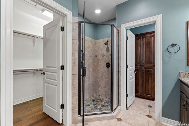 218 Corona, Alamo Heights, TX 78209