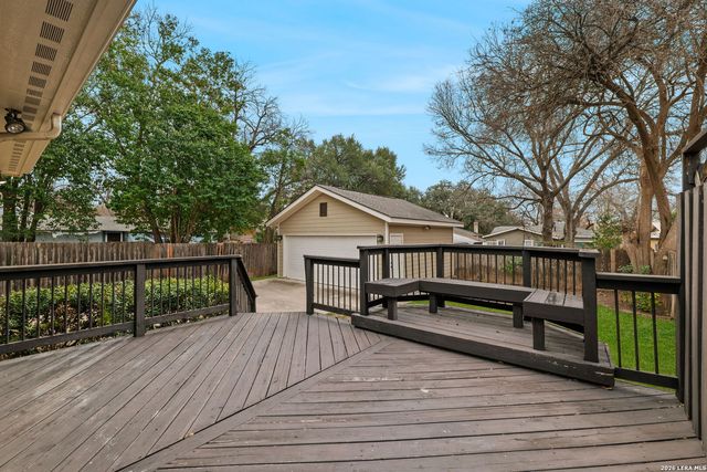 218 Corona, Alamo Heights, TX 78209