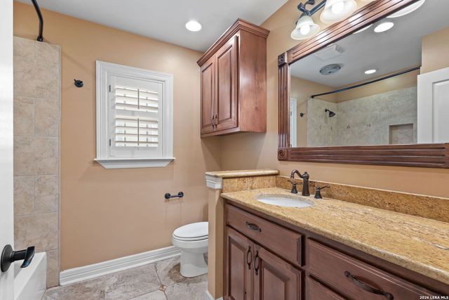 218 Corona, Alamo Heights, TX 78209