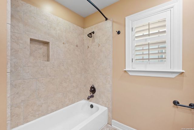 218 Corona, Alamo Heights, TX 78209