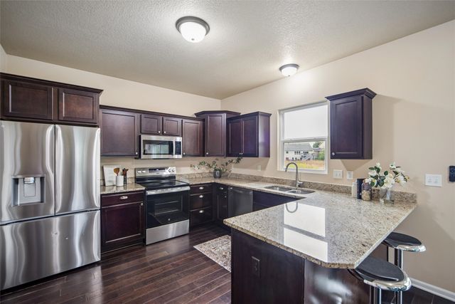 145 SE Dillon Drive, Waukee, IA 50263