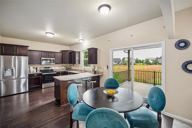 145 SE Dillon Drive, Waukee, IA 50263