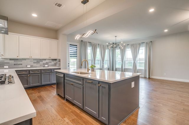 14325 Walsh Avenue, Fort Worth, TX 76008