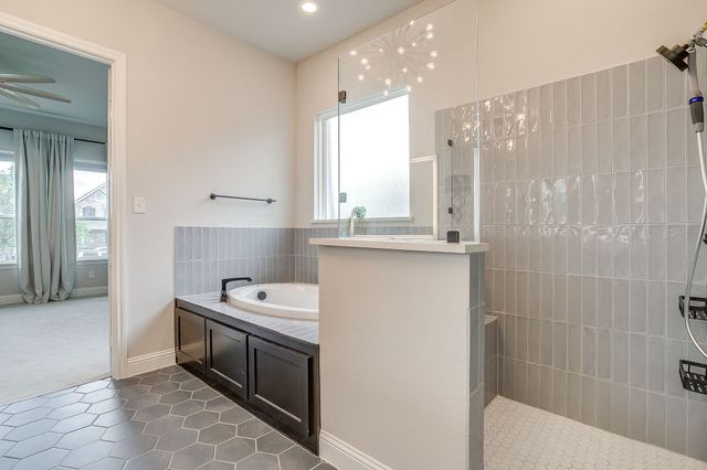 14325 Walsh Avenue, Fort Worth, TX 76008