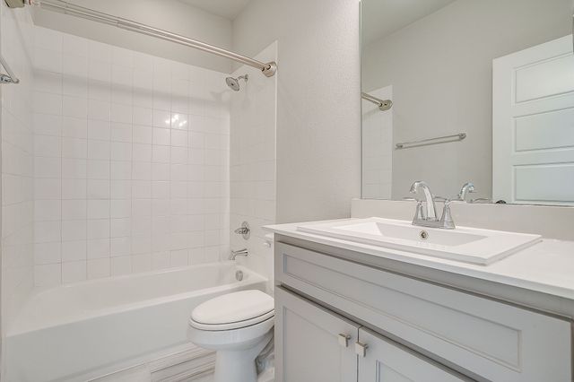 14325 Walsh Avenue, Fort Worth, TX 76008