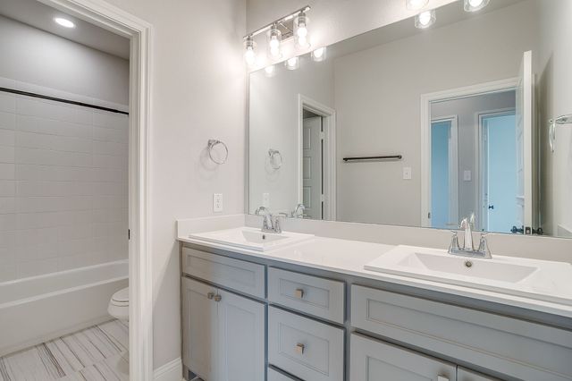 14325 Walsh Avenue, Fort Worth, TX 76008
