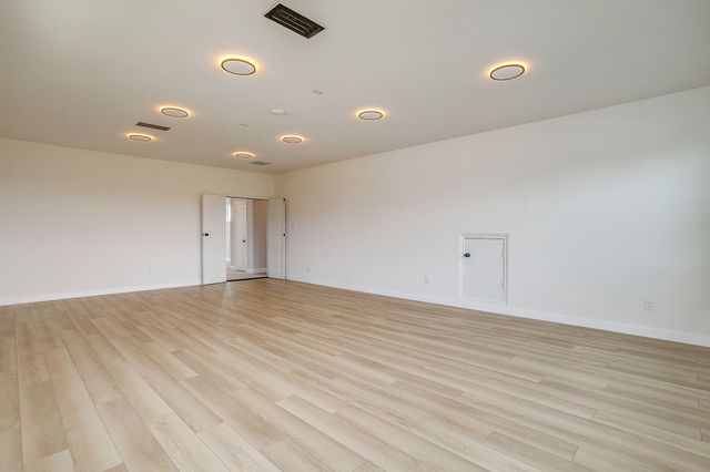 14325 Walsh Avenue, Fort Worth, TX 76008