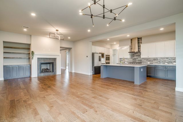 14325 Walsh Avenue, Fort Worth, TX 76008