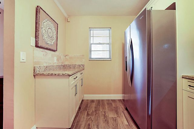 2541 Aragon Boulevard 202, Sunrise, FL 33322