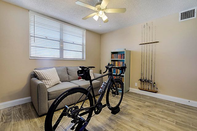 2541 Aragon Boulevard 202, Sunrise, FL 33322