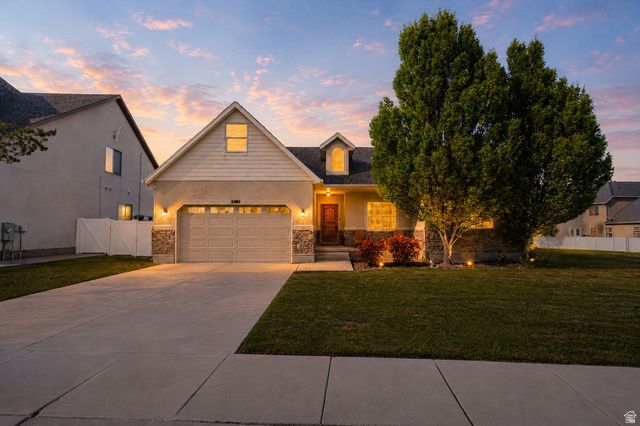 2482 W ADELAIDE DR, Riverton, UT 84065