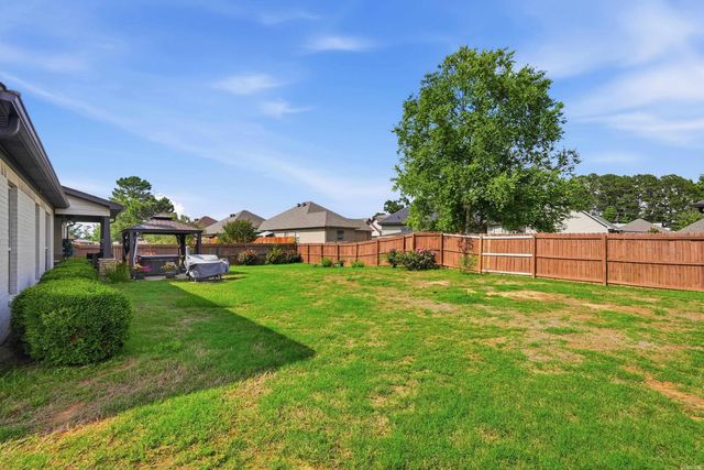 3221 Robbins Drive, Bryant, AR 72022