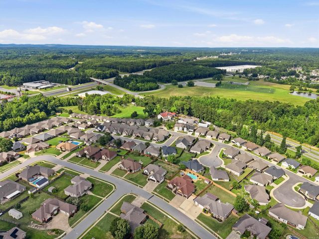 3221 Robbins Drive, Bryant, AR 72022