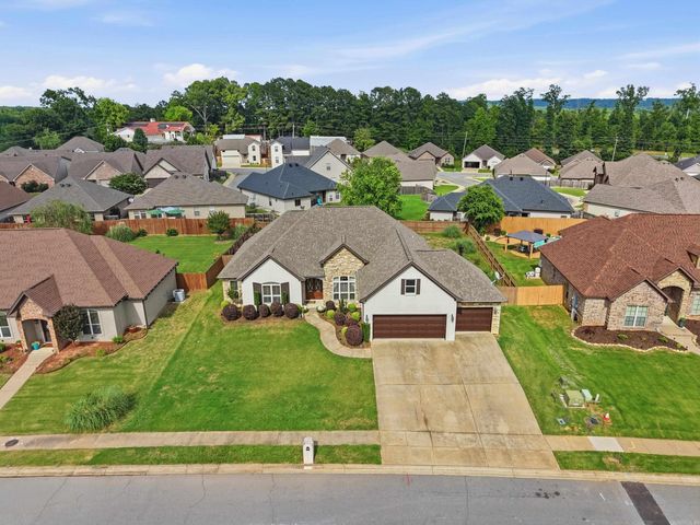 3221 Robbins Drive, Bryant, AR 72022