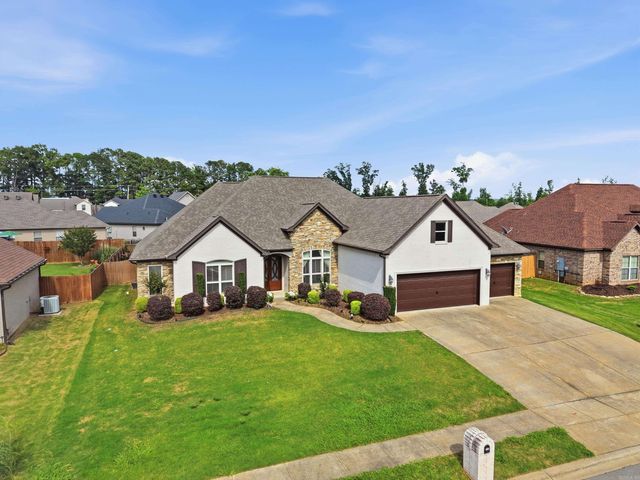 3221 Robbins Drive, Bryant, AR 72022