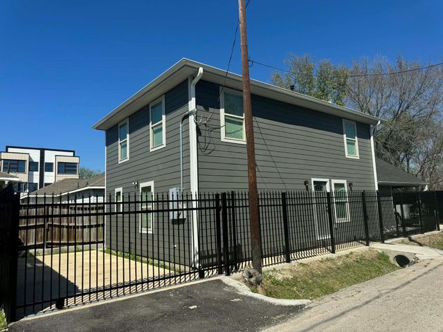 3107 Martha Street, Houston, TX 77026