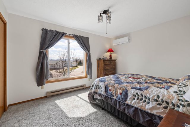 4873 JOHNSTON DR, Rapid City, SD 57703