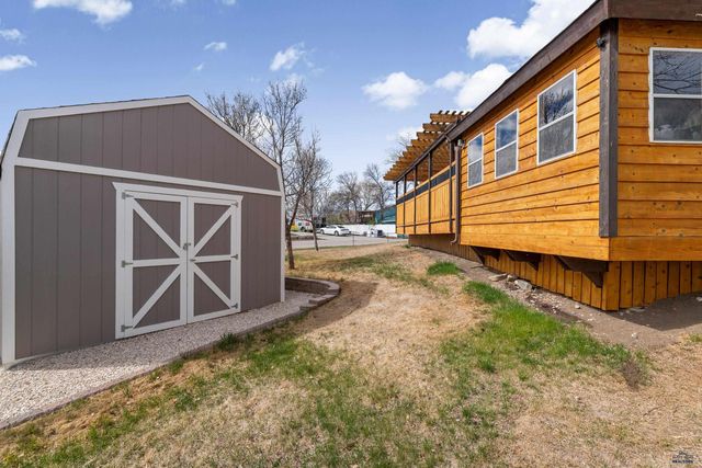 4873 JOHNSTON DR, Rapid City, SD 57703