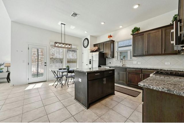 12613 Stanford DR 86, Austin, TX 78748