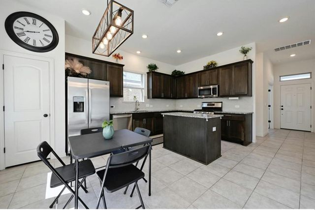 12613 Stanford DR 86, Austin, TX 78748