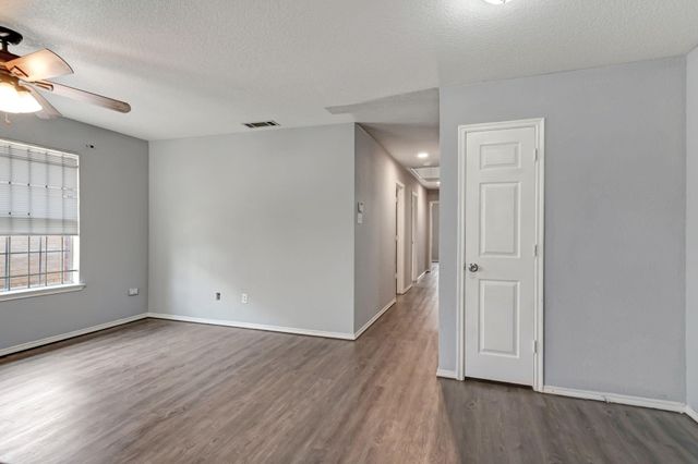 1418 Mulkey Street, Fort Worth, TX 76104