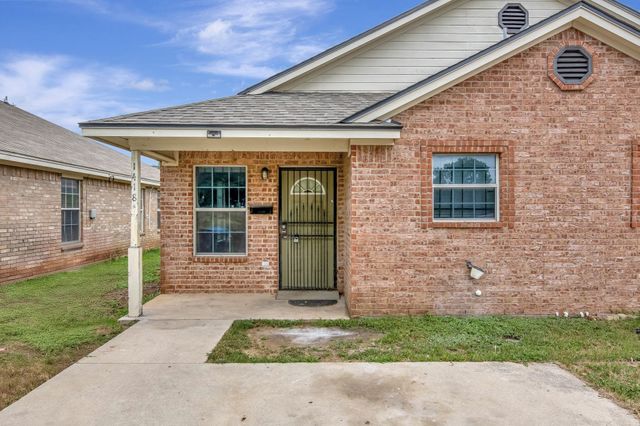 1418 Mulkey Street, Fort Worth, TX 76104