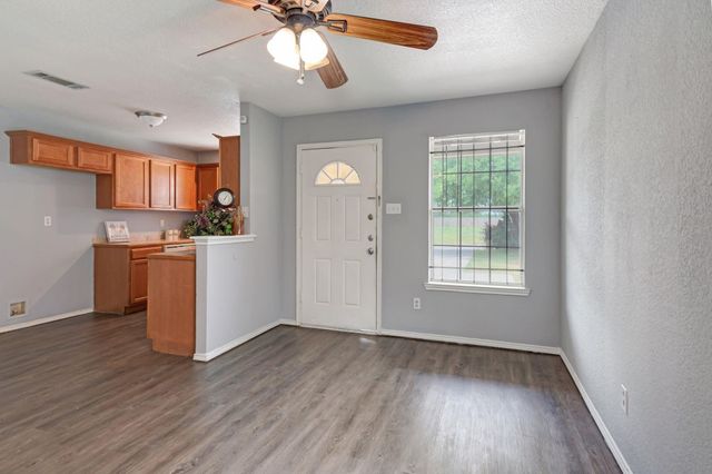 1418 Mulkey Street, Fort Worth, TX 76104