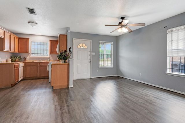 1418 Mulkey Street, Fort Worth, TX 76104