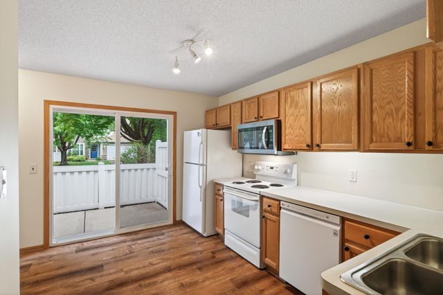 10104 Fillmore Street NE A, Blaine, MN 55434