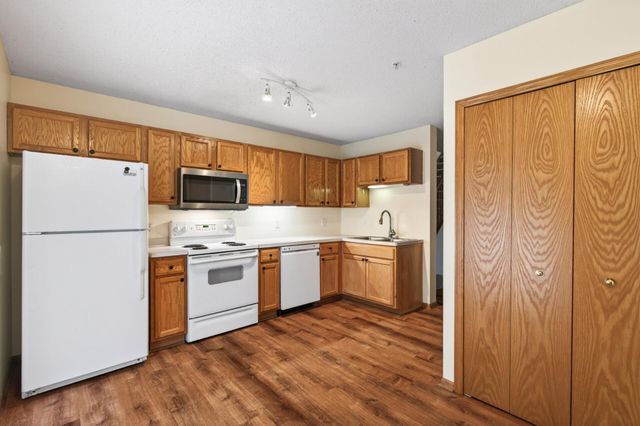 10104 Fillmore Street NE A, Blaine, MN 55434