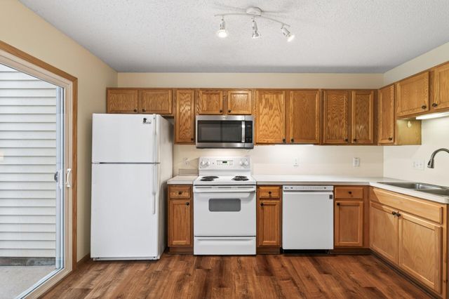 10104 Fillmore Street NE A, Blaine, MN 55434