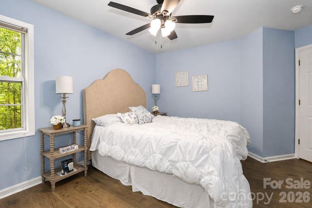 7371 Summit Drive, Denver, NC 28037