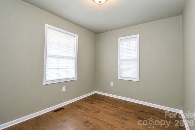 7371 Summit Drive, Denver, NC 28037