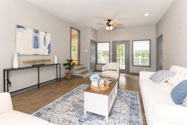 7371 Summit Drive, Denver, NC 28037